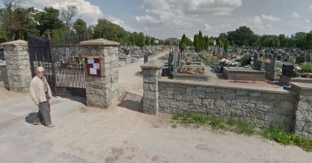 Ciało noworodka na cmentarzu. Są wyniki sekcji zwłok. Matka poszukiwana