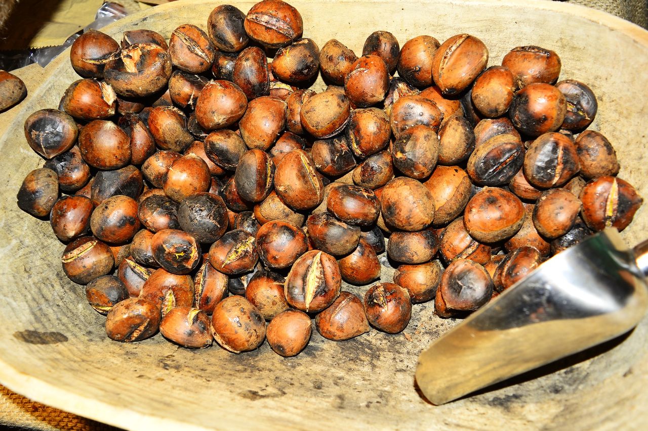 Geröstete Kastanien sind jetzt eine exotische Delikatesse.