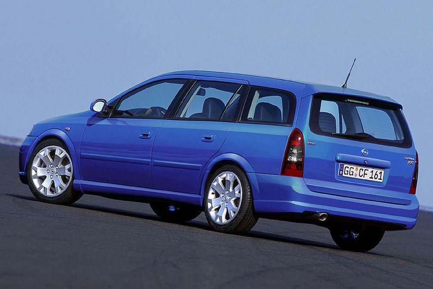 Opel-Astra-OPC