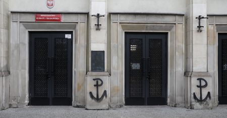 Bąkiewicz sam wszystko pokazał. Policja już na tropie