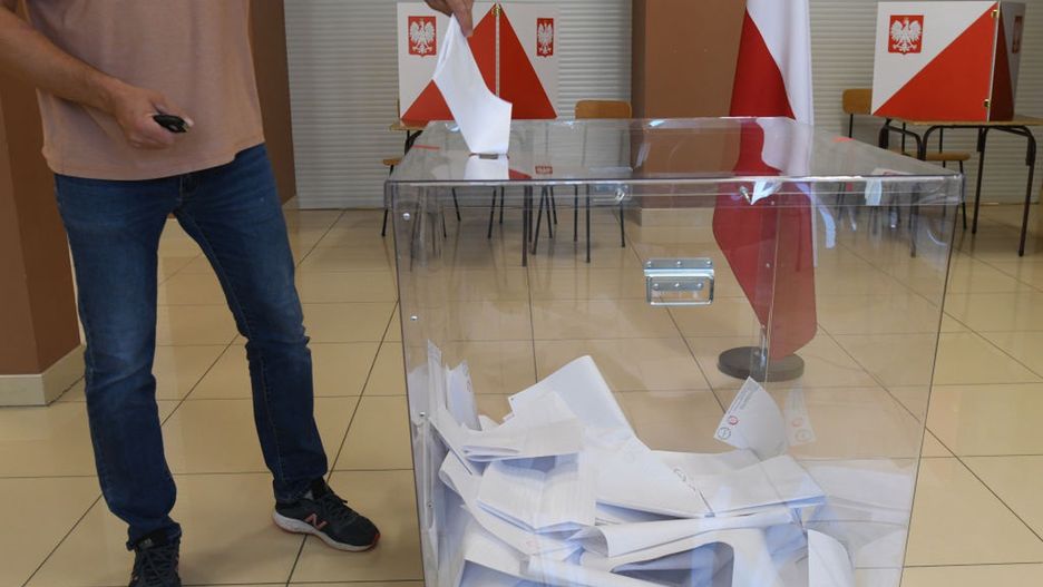 Głosowanie poza miejscem zamieszkania. Pospiesz się z załatwieniem formalności