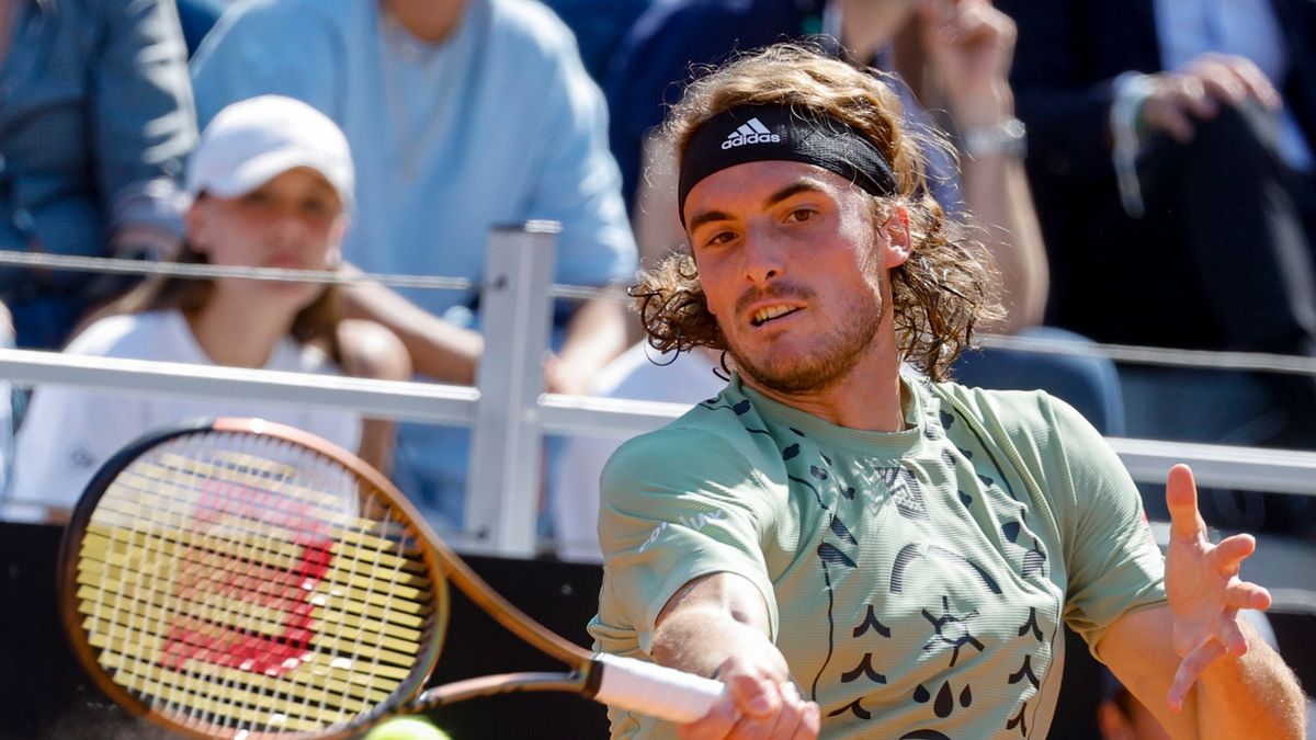 Zdjęcie okładkowe artykułu: PAP/EPA / FABIO FRUSTACI / Na zdjęciu: Stefanos Tsitsipas