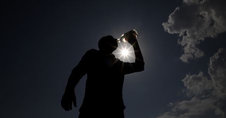 Najlepszy napój na upały. Babcie polecały, naukowcy potwierdzają