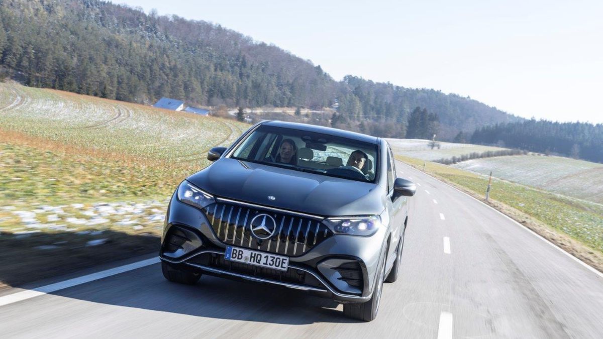 Mercedes-AMG EQE 53 SUV