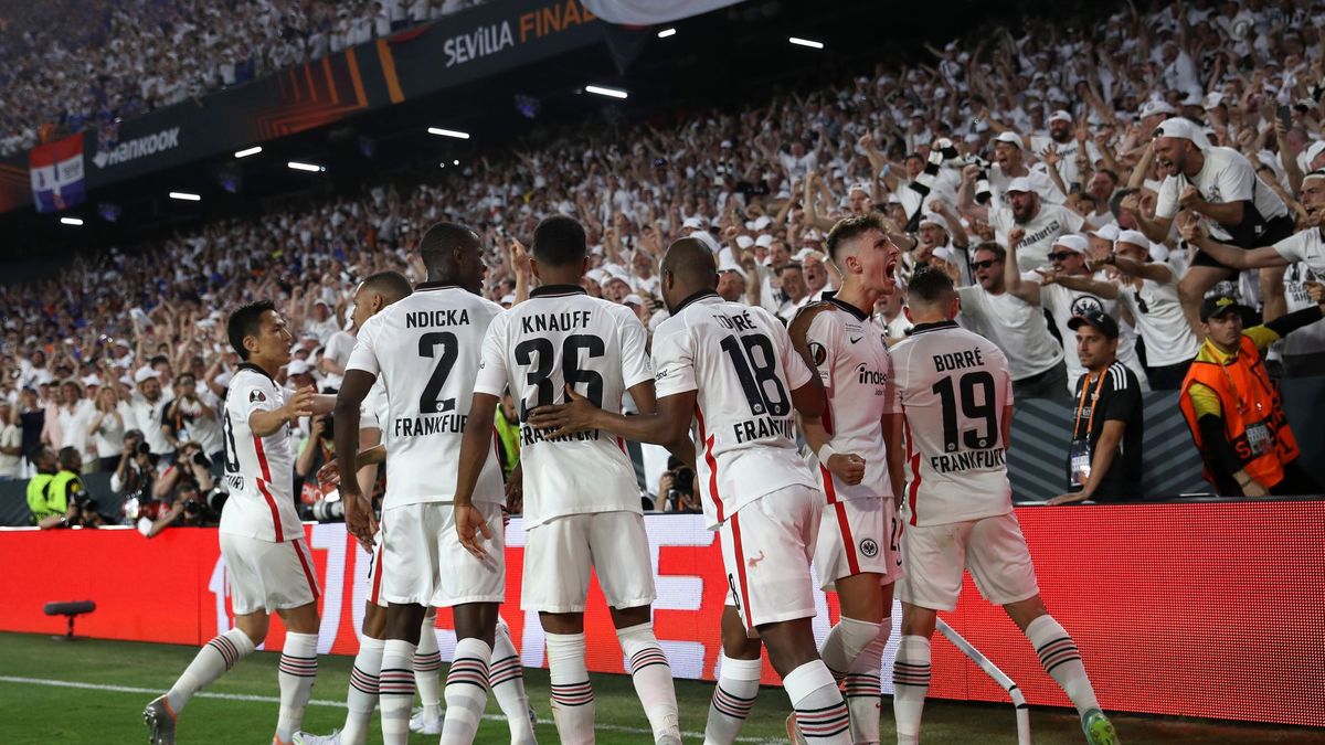 Getty Images / Maja Hitij / Radość piłkarzy Eintrachtu Frankfurt