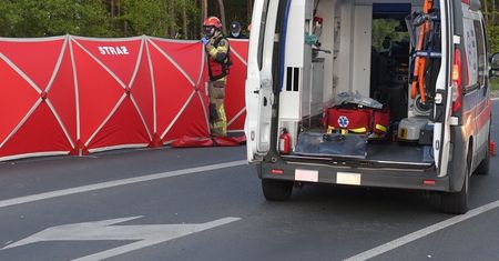 Tragedia na drodze. Nie żyje dwóch motocyklistów