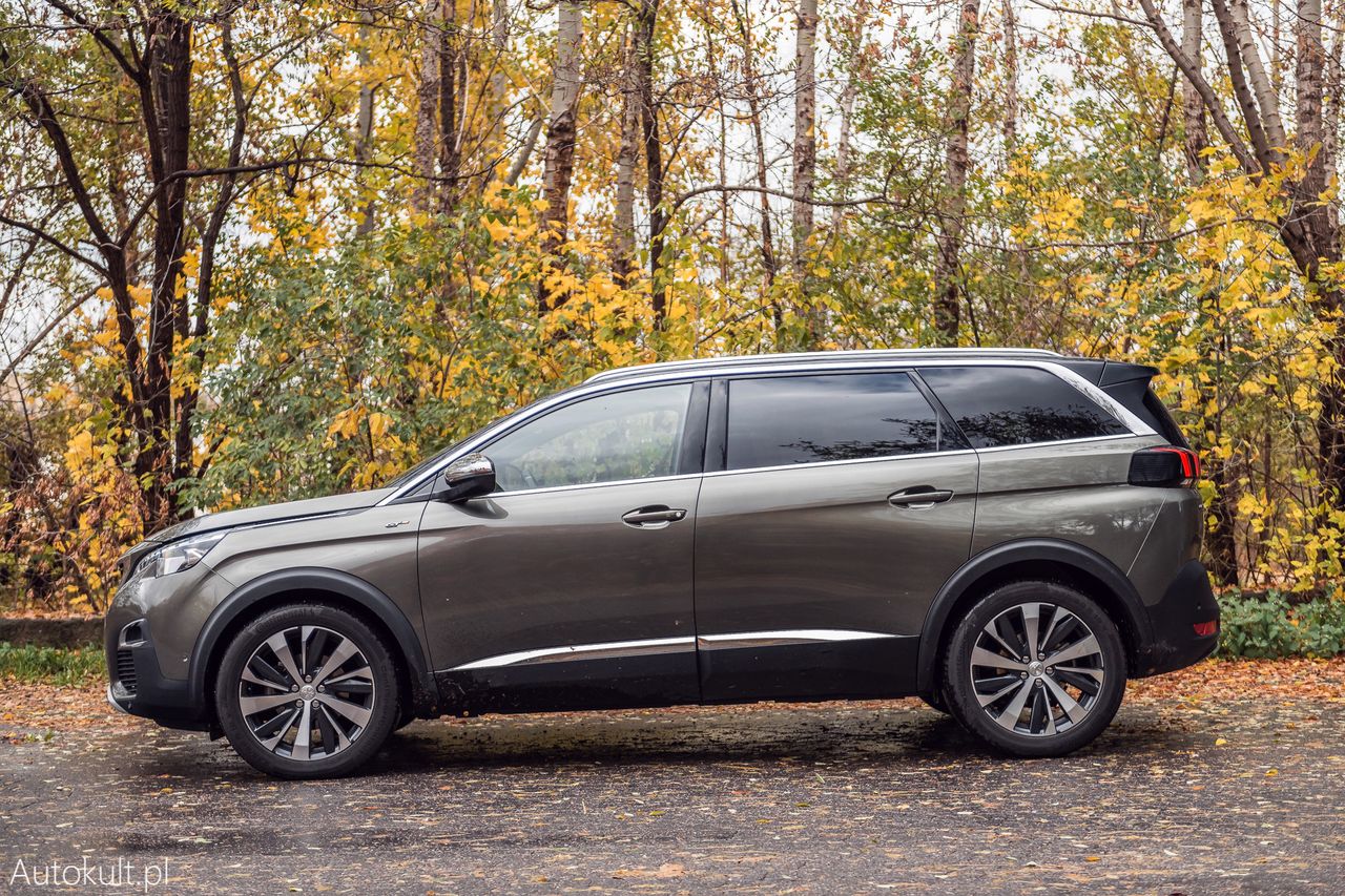 Peugeot 5008 GT (2019) (fot. Konrad Skura)