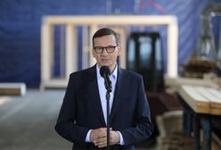 Ewakuacja Polaków z Afganistanu. Premier o szczegółach