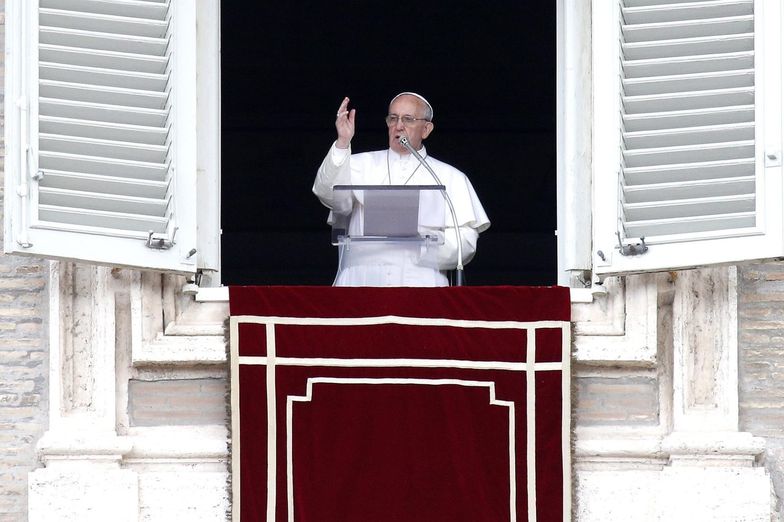 Papież Franciszek apelował o pokój w Syrii i modlił się za poległych