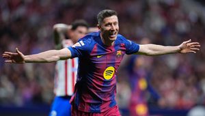 Ostatnia misja. Lewandowski goni legendy Barcelony