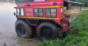 Strażacki SHERP pomaga powodzianom. Jest do zadań specjalnych