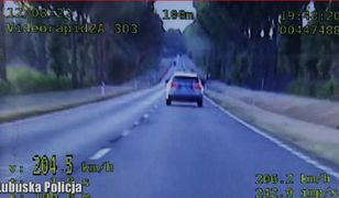 Kierowca lexusa pędził ponad 200 km/h. Dostał słony mandat