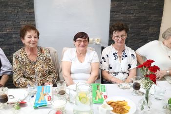 Dzień Matki i Ojca u krotoszyńskich seniorów z PZERiI 4