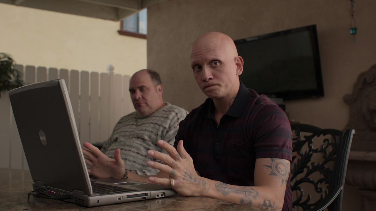 Anthony Carrigan otrzymał dwie nominacje do nagrody Emmy za rolę Hanka