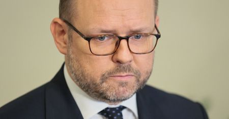 Człowiek Nawrockiego ws. afery ze szpitalem. "Prokuratura zwleka"