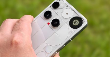 Nothing odpalił promocję. 1000 zł rabatu na nowy smartfon
