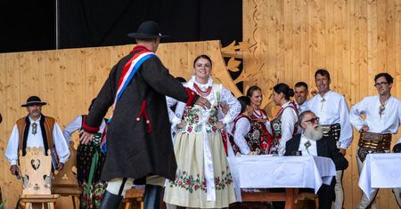 Góralskie wesele w centrum Zakopanego. Trwa drugi dzień festiwalu