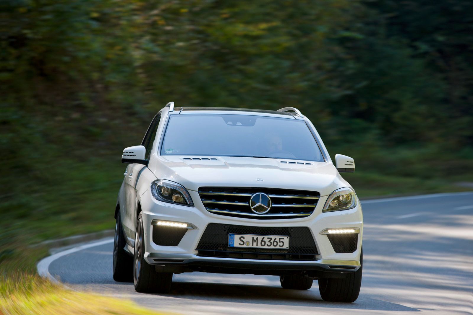2012 Mercedes-Benz ML63 AMG