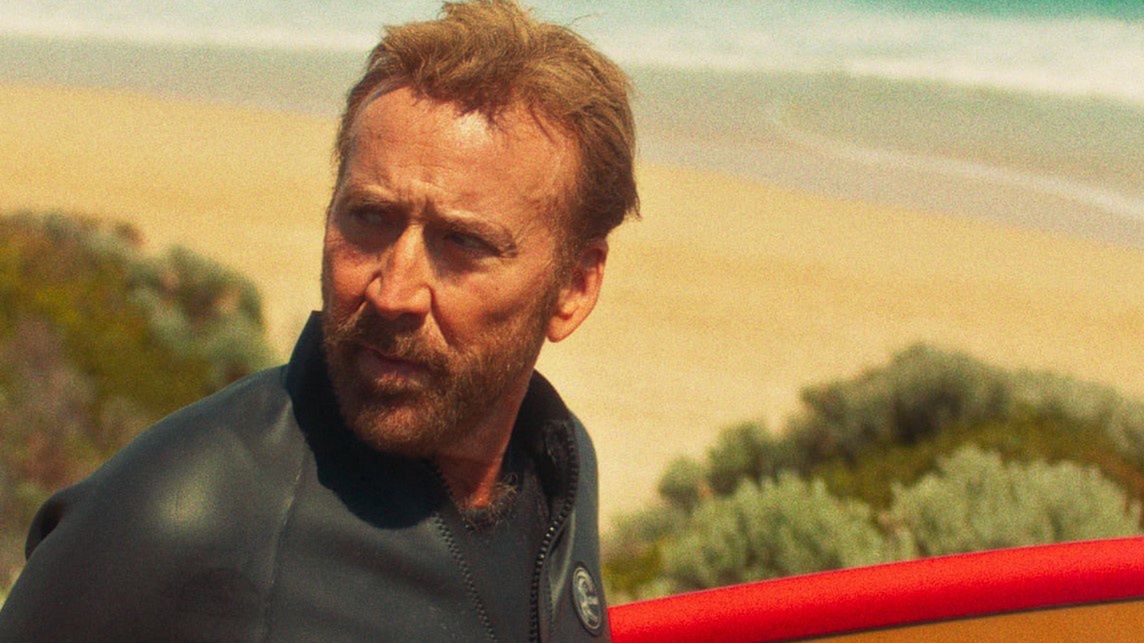 Kadr z filmu "Surfer"