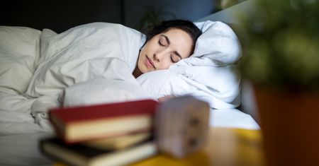 Ciekawa oferta pracy. 60 dni bez wychodzenia z łóżka