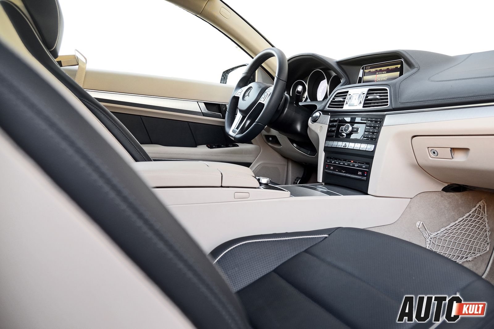 Mercedes-Benz E400 Coupé - test [galeria] 15