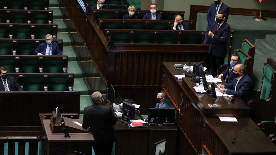 Sejm. Grzegorz Braun wykluczony z obrad