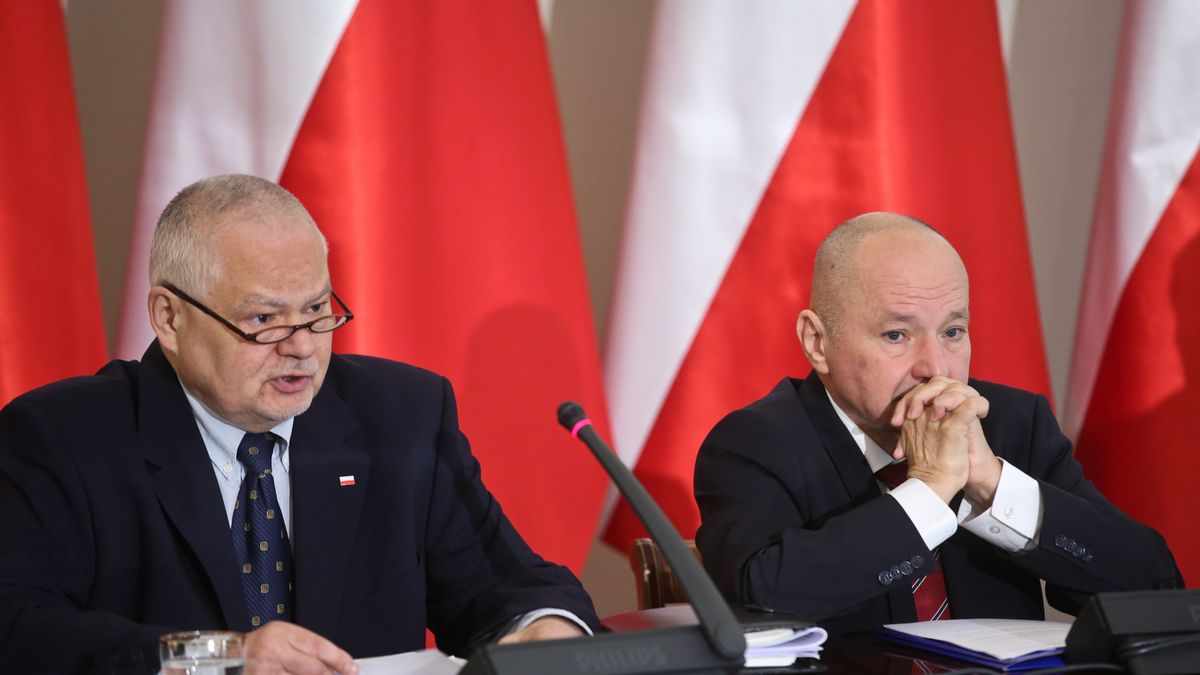 Na zdjęciu prezes NBP Adam Glapiński i przedstawiciel Kancelarii Prezydenta Maciej Łopiński