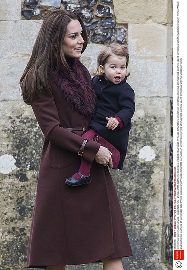 Księżna Kate i księżna Charlotte na mszy świątecznej 2016