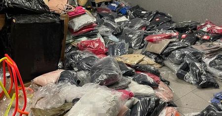 Bydgoscy policjanci zabezpieczyli  “Podróbki” o wartości  ponad 600 tysięcy złotych.