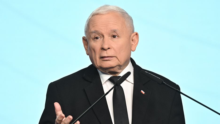 Jaros�aw Kaczy�ski
Warszawa, 08.10.2025. Prezes PiS Jaros�aw Kaczy�ski na konferencji prasowej w siedzibie ugrupowania w Warszawie, 8 bm. (aldg) PAP/Radek Pietruszka
Radek Pietruszka
europos�owie, konferencja, partia, partii, PiS, polityczna, polityka, prasowa