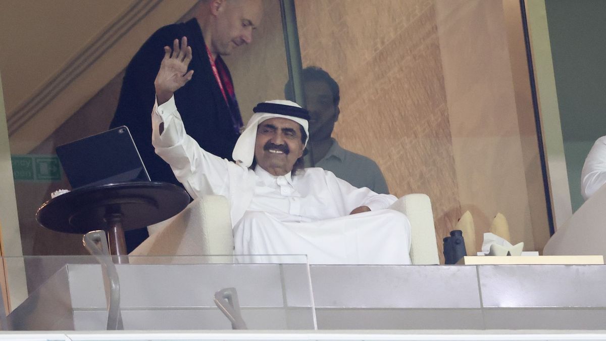 Zdjęcie okładkowe artykułu: Getty Images / Jean Catuffe / Na zdjęciu: Emir Hamad bin Khalifa Al Thani