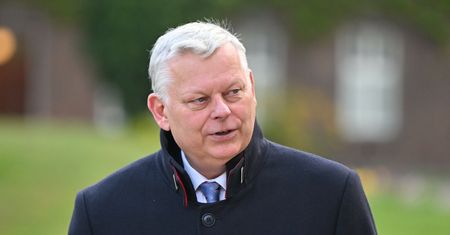 Suski nie był inwigilowany? "Wrzutka medialna, żeby nas podzielić"