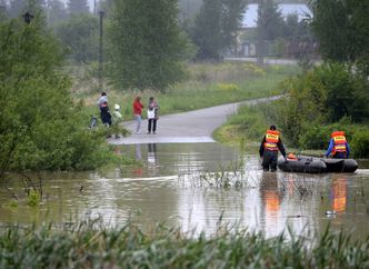 Fala kulminacyjna dotarła do Sandomierza. Wał nie przesiąka