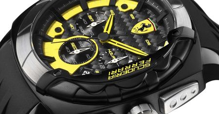 Nowy zegarek Scuderia Ferrari w hołdzie bolidom F1