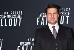 Tom Cruise skacze motocyklem na planie "Mission: Impossible 7"