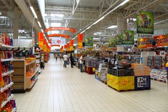 Polacy już nie kochają supermarketów? Zaskakujące dane