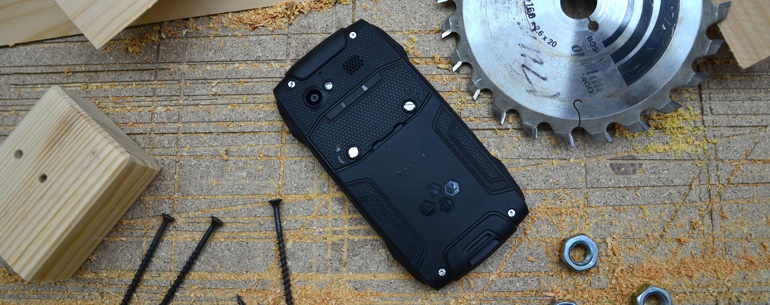 myPhone Hammer Axe M LTE - recenzja i test wytrzymałości 13