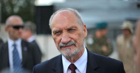 "Ta awantura osłabia pozycję Polski". Będzie "ciekawostką" dla państw NATO?