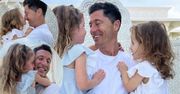 Robert Lewandowski świętuje w Katarze u boku córeczek. Tak Klara i Laura cieszyły się z sukcesu taty. Nic słodszego już nie zobaczycie