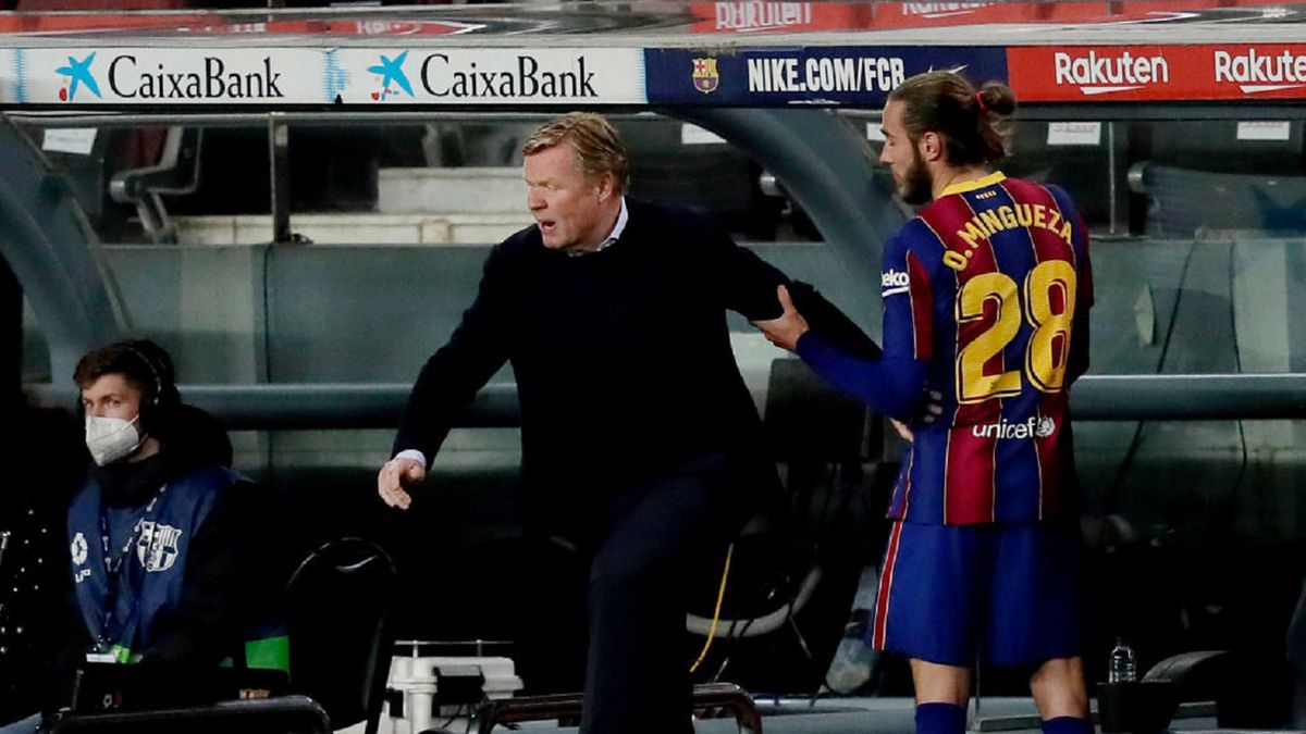 Getty Images / David S. Bustamante/Soccrates / Na zdjęciu: Ronald Koeman i Oscar Mingueza