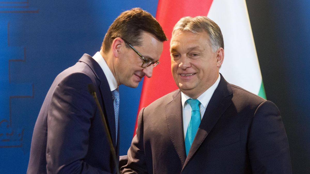 Mateusz Morawiecki na pierwszą wizytę zagraniczną wybrał właśnie stolicę Węgier - Budapeszt