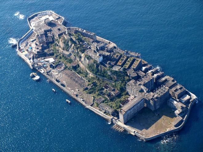 Hashima: opuszczona wyspa z Bonda