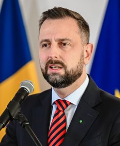 Wojskowi na liście Collegium Humanum. Szef MON reaguje