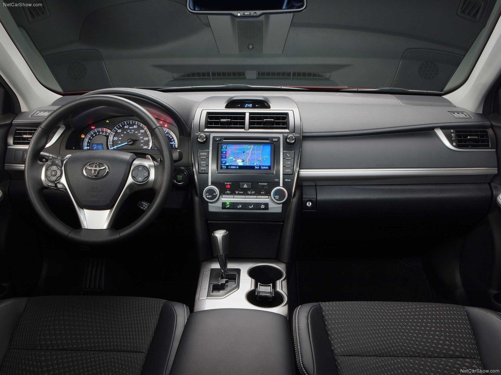 Toyota Camry 17