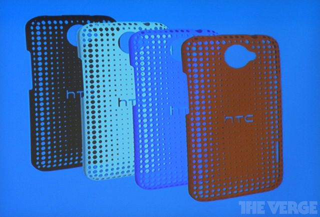 HTC tworzy własne case'y na One X 2