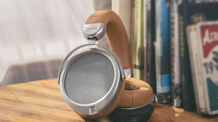 Słuchawki HiFiMAN Deva wchodzą do sprzedaży, fot. materiały prasowe