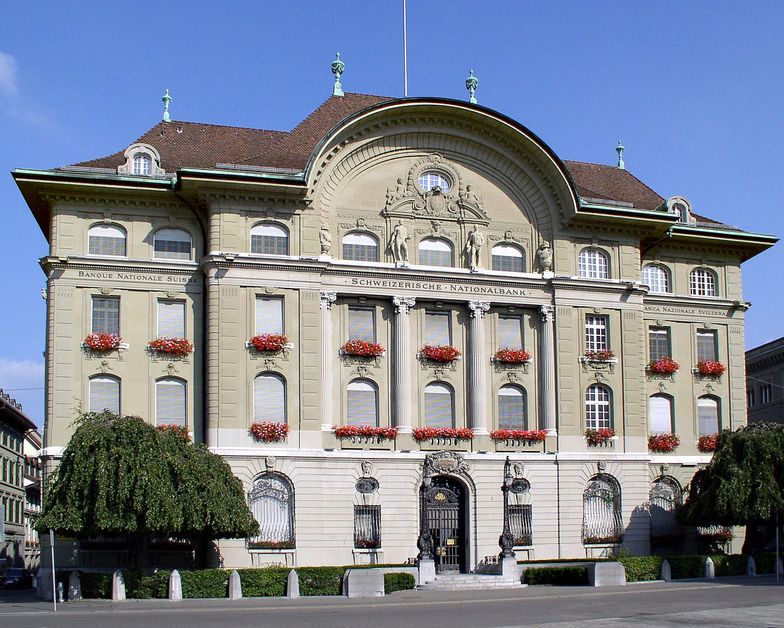 Bank centralny Szwajcarii utrzymał stopy procentowe bez zmian