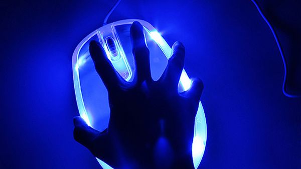 Oto najmniej praktyczna myszka komputerowa świata 1