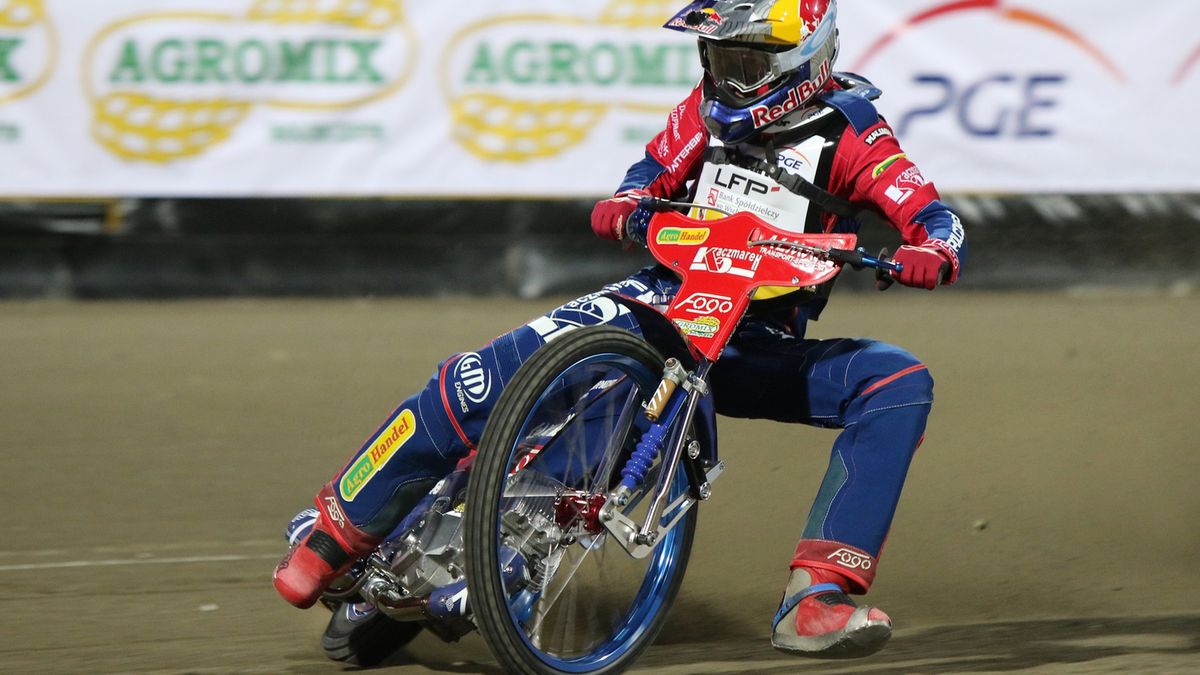 WP SportoweFakty / Jakub Brzózka / Na zdjęciu: Piotr Pawlicki podczas treningu Fogo Unii Leszno