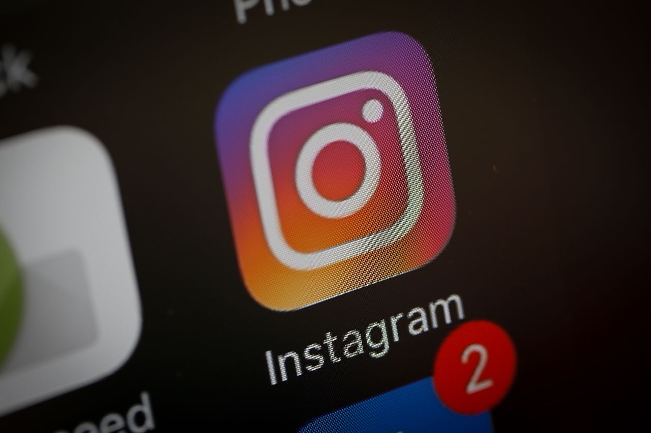 Instagram i nietypowy atak. Phishing z rzekomym uwierzytelnianiem dwuskładnikowym